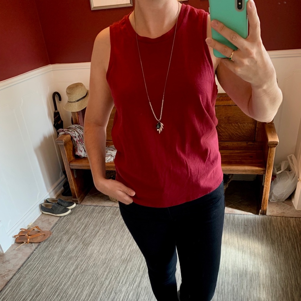 Banana Republic | Burgundy Tank With Bow
